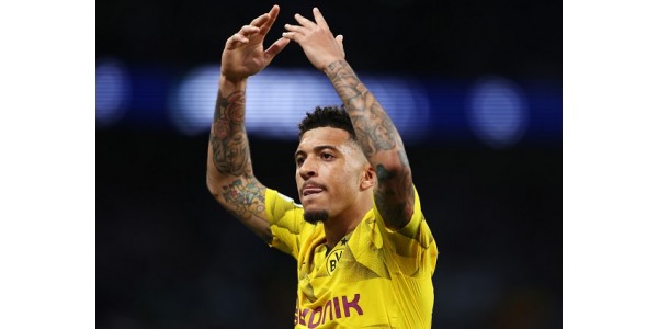 Jadon Sancho, die op jonge leeftijd beroemd werd, is nu clubloos Jadon Sancho, die op jonge leeftijd beroemd werd, is nu clubloos